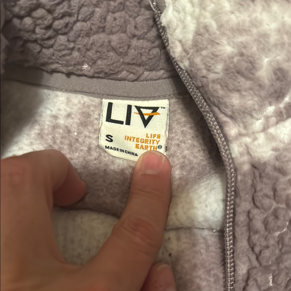 Sherpa zip up - Picture 2 of 2